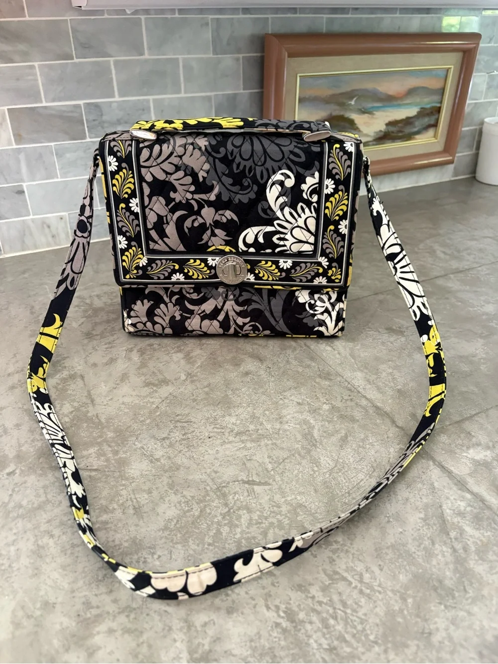 Vera Bradley Julie crossbody bag in the retired Baroque pattern